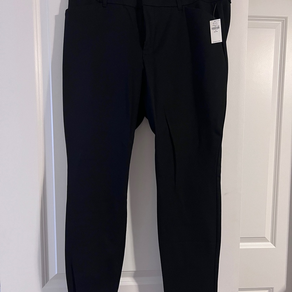 Old Navy Pixie Pants NWT - Picture 2 of 4